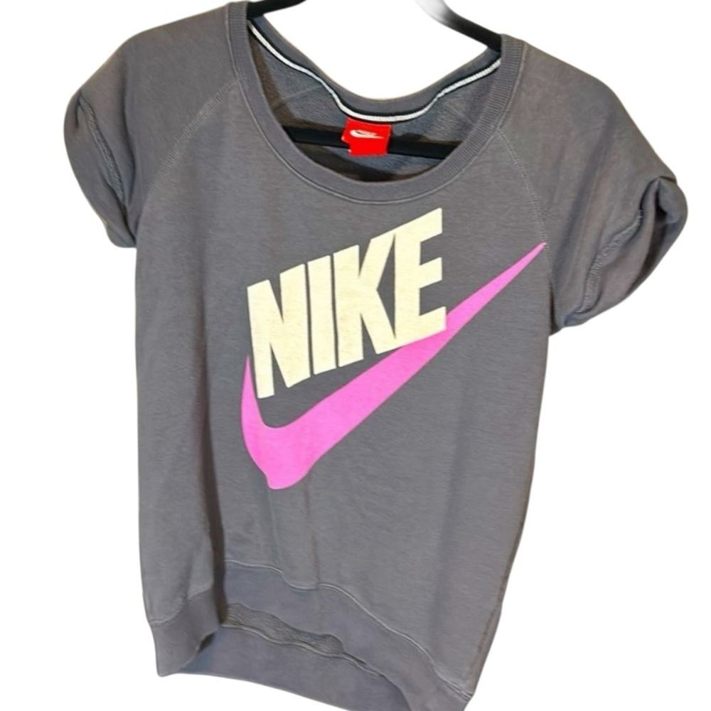 Nike Grey w Pink Check, Swoop Neck, Cuffed S Slv,‎ Sweater T-Shirt